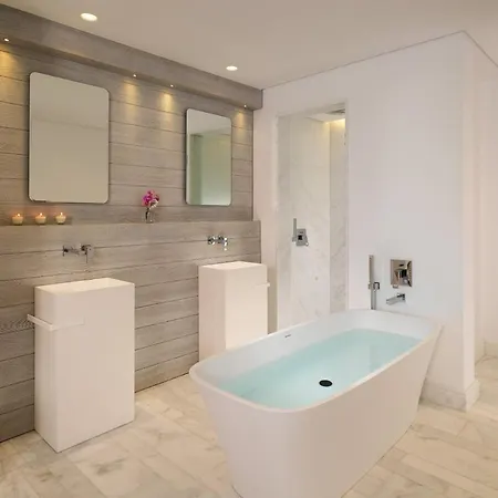 Mykonos Riviera & Spa, A Member Of Small Luxury Of The World 호텔 5*