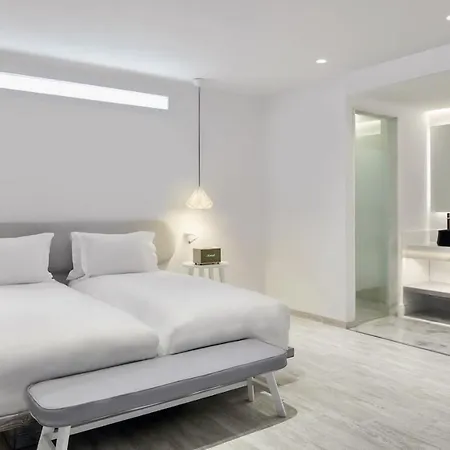 Mykonos Riviera & Spa, A Member Of Small Luxury Of The World Tourlos