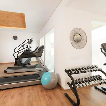 호텔 Mykonos Riviera & Spa, A Member Of Small Luxury Of The World