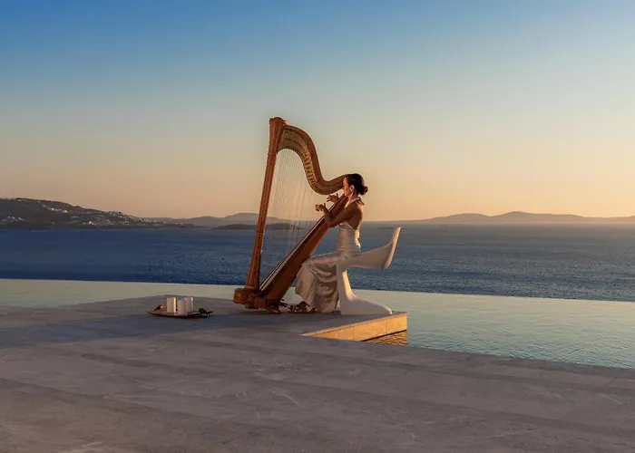 Mykonos Riviera & Spa, A Member Of Small Luxury Of The World トゥルロス