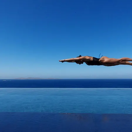 Mykonos Riviera & Spa, A Member Of Small Luxury Of The World فندق تورلوس