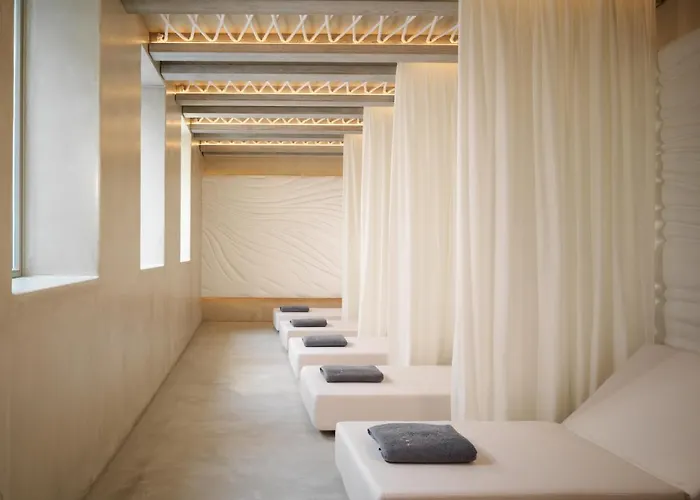 Hotel Mykonos Riviera & Spa, A Member Of Small Luxury Of The World Tourlos