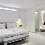 Mykonos Riviera & Spa, A Member Of Small Luxury Of The World טורלוס