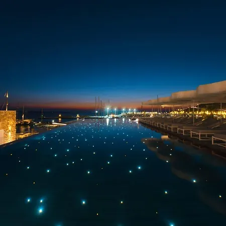 Mykonos Riviera & Spa, A Member Of Small Luxury Of The World מלון טורלוס